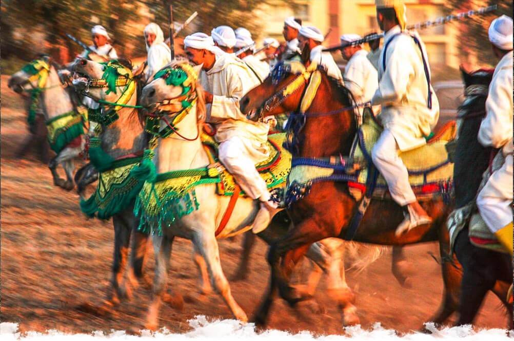 Fantasia équestre au domaine Jinen Al Khayl